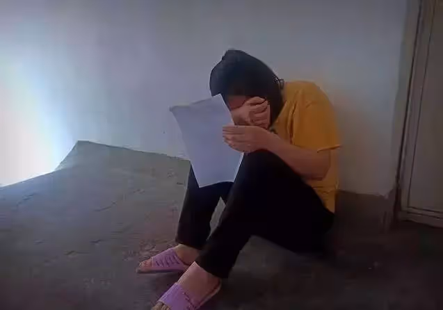 2歲男童患重病,臉頰腫大如嬰兒頭。媽媽:沒有錢就只能等死嗎?