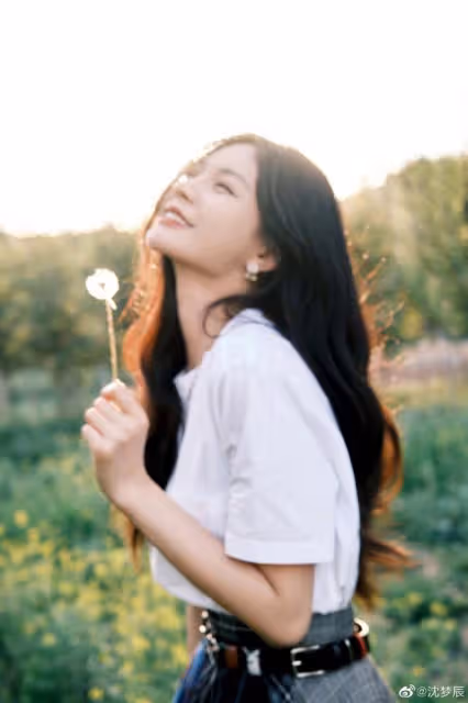沈夢辰33歲生日,杜海濤曬合照大秀恩愛,婚後4個月瘦了不少