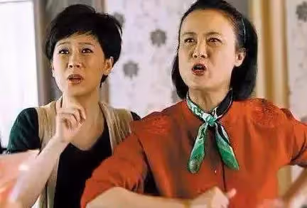 「兒媳,賺那麼多錢也不見給我醫藥費,白眼狼」「我已離婚了」