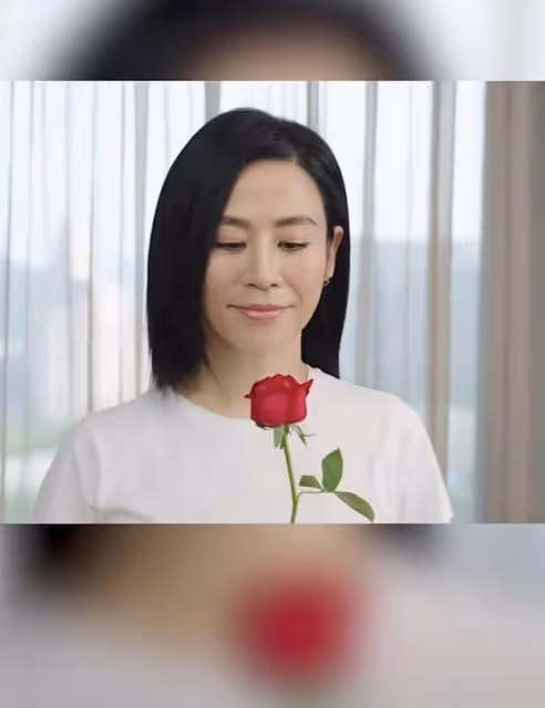 人氣不減!51歲TVB前花旦凍齡有術,進駐社交平台兩日吸粉55萬