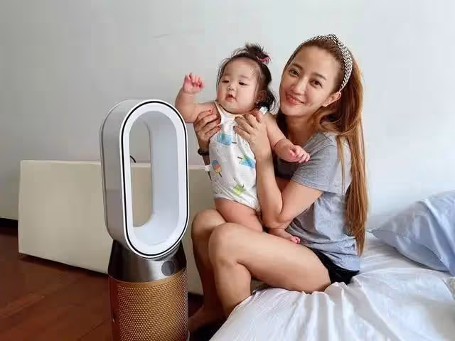 39歲女歌手聽力只剩兩成,左耳時常出血,此前還患恐慌症長達14年