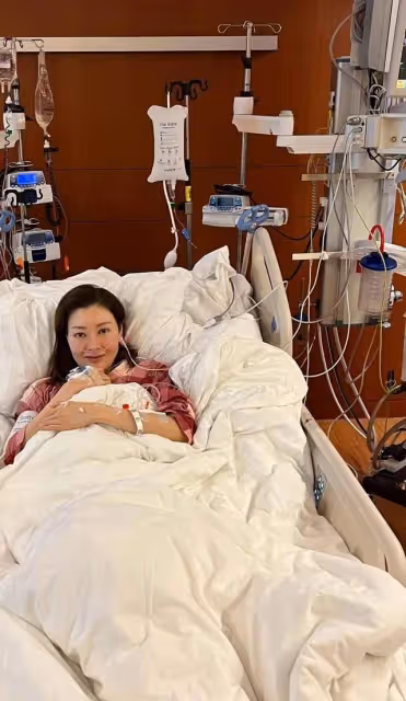 李嘉欣病癒後慶52歲生日，紅光滿面妝容精緻，系萬元腰帶顯闊氣