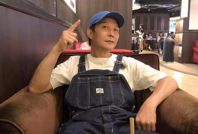 錢小豪攜兒子上節目,兩人長相太相似,對愛子改跟繼父姓感無奈