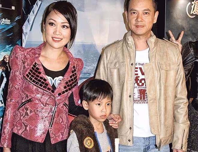 梁小冰為演員老公慶生!曾拒絕一眾富豪追求,相戀30年仍恩愛如初