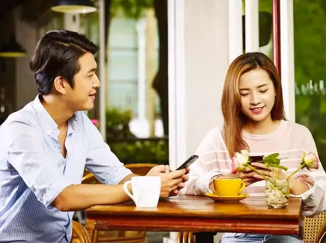 姐姐離婚帶孩子回娘家,慘遭弟媳趕出家門,弟弟:管吃管住還收租