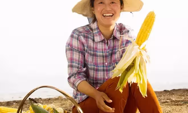 守寡照顧癱瘓婆婆6年,母親罵我蠢,婆婆走後的遺囑讓我淚流滿面
