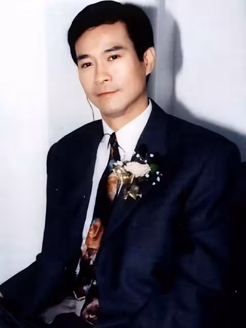 鄭欣宜演唱會被送戒指求婚!父親鄭少秋端坐臺下,表情耐人尋味,網友:期待愛的結晶