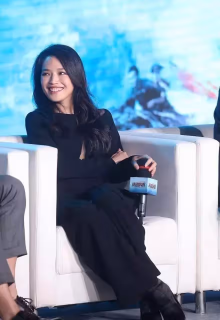 舒淇罕見夫婦合體!她穿連體褲好優雅,馮德倫一臉癡漢笑