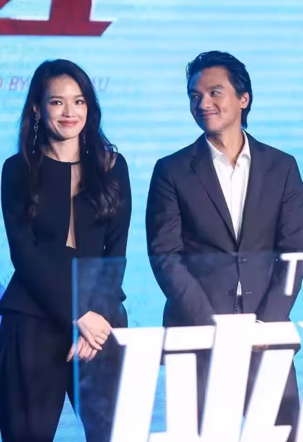 舒淇罕見夫婦合體!她穿連體褲好優雅,馮德倫一臉癡漢笑