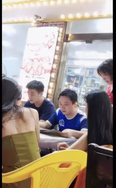 何猷君下場闢謠!被傳婚後愛與嫩模玩,曾吃宵夜被拍性感美女作陪