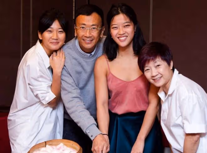 鄭丹瑞攜女兒上節目,趁機公開招女婿!愛女長相甜美曾是高考狀元