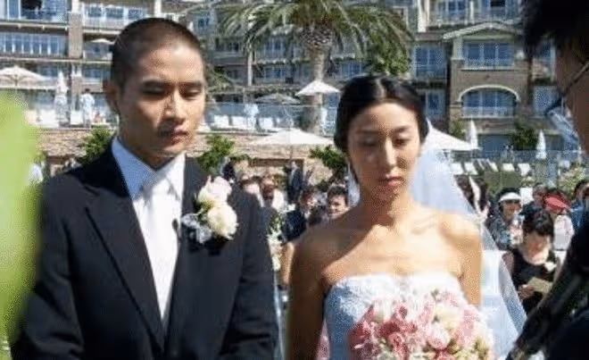 當紅時入美國國籍,被國家全方位永久封殺,一輩子無法與家人見面