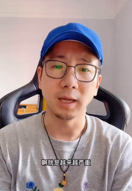 39歲患白血病演員再崩潰,肺癌父親住院情況差,自責不能床邊盡孝