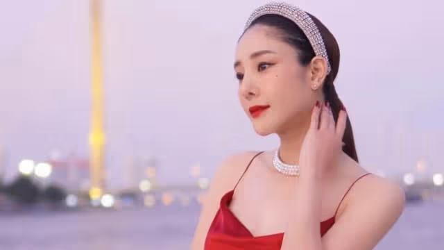 泰女星Tangmo哭喊求救視頻外流！2男船頭圍毆1女