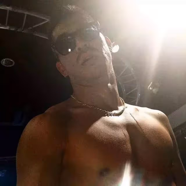 型男丨這個能抱得志玲歸的男子,到底是怎樣開啟他的逆襲之路