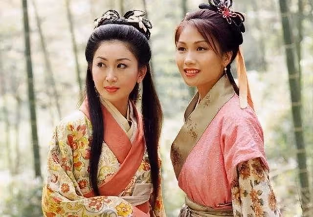 退圈13年曬近況！46歲TVB前女星分享美照，8歲女兒亮相引關注