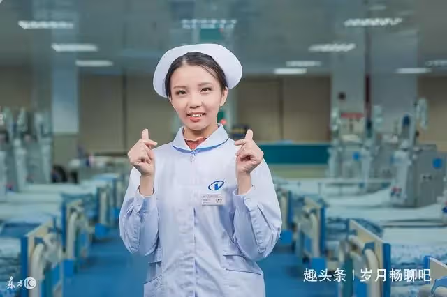 妻子讓他給孩子買進口奶粉,他提來一箱袋裝牛奶,並且暴打妻子