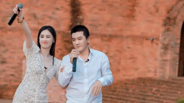 黃聖依重現《天仙配》!時隔15年狀態依舊,楊子臉部浮腫老態明顯