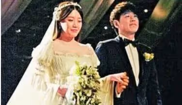 柳時元:憑《婚禮》而爆紅,曾因家暴陷入醜聞,48歲時再婚遭吐槽