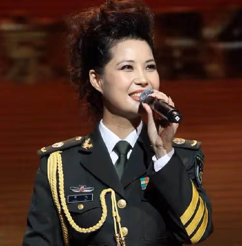 夢鴿不再逃避,用行動揭開與金鐵霖的真實關係,並非傳言那樣