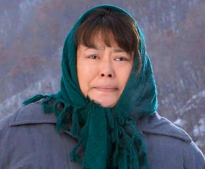 演員李菁菁患癌後被指形象全無,在家衣衫不整熱舞,身後擺滿雜物