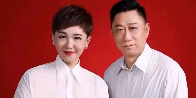 50歲柯以敏疑似低調再婚,丈夫長相憨厚老實,前夫因腎衰竭去世
