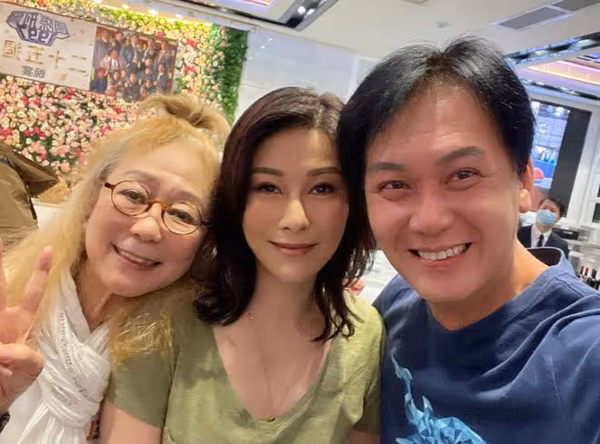 經典港劇辦25周年晚宴!盧惠光與前妻同場,陳惠敏抗癌成功精神好