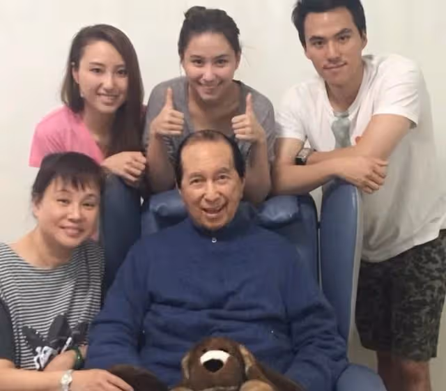 罕有大談成長經歷!賭王千金何超蓮曝曾以為是普通家庭:自己好窮