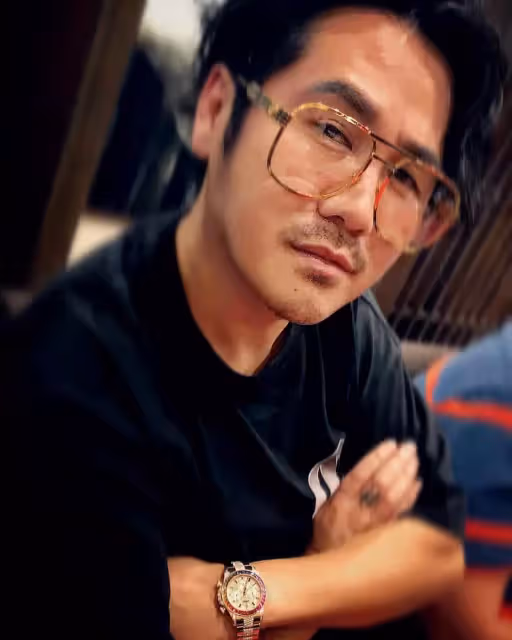 遭爆分居3個月!42歲金曲歌王「點名藍心湄開嗆」愛妻急道歉 婚姻告急「老婆帶兒女搬走」全被拍