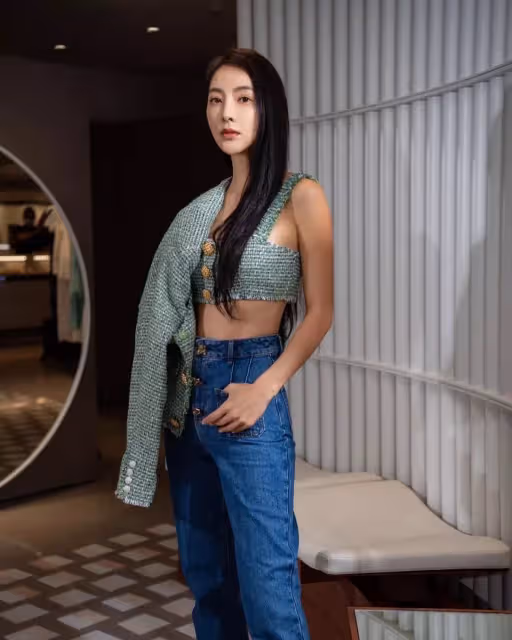 遭爆分居3個月！42歲金曲歌王「點名藍心湄開嗆」愛妻急道歉　婚姻告急「老婆帶兒女搬走」全被拍