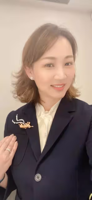 拜錯16年,郁方拜拜觸1禁忌被網友糾正要小心,隔1個月再PO佛堂祭拜照,被讚好媳婦
