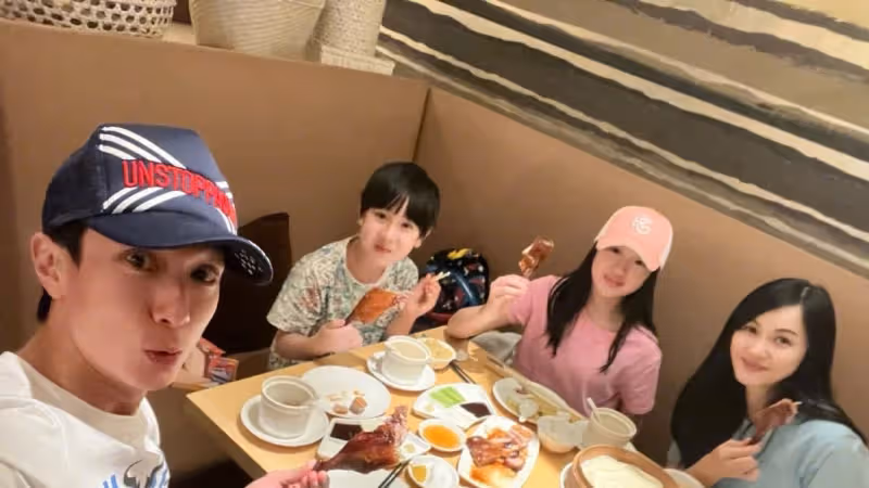 半年來首次帶子女出外用餐　吳尊：未來不確定，但我們已知足
