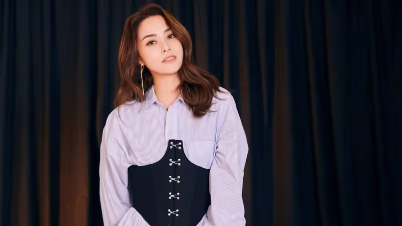《乘風破浪》女星被爆上大號不沖水　鍾欣潼轉發視頻惹議