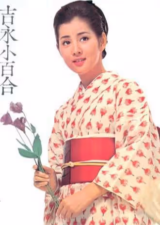 日本第一美女吉永小百合,因拍片不敢脫衣被群嘲,一生都在反核爆