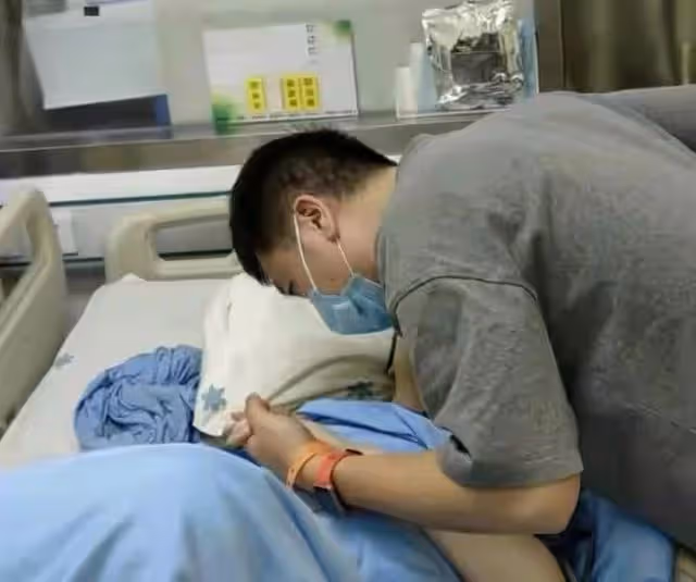 37歲網紅因癌症去世!捐獻遺體用於醫學研究,女兒才年僅7歲
