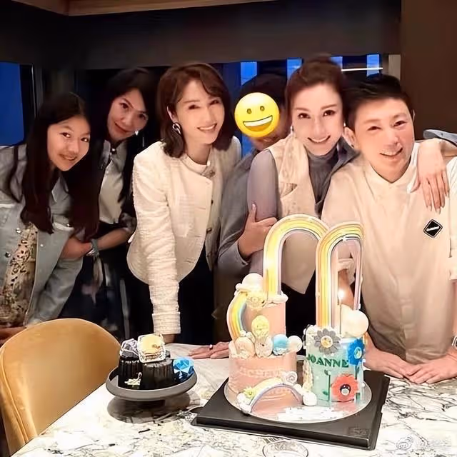 港圈兩位女神罕見同框!李嘉欣獲黎姿提前慶生,11歲兒子亦露臉
