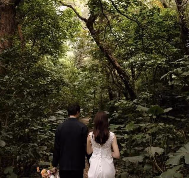 恭喜!TVB知名男星疑默認升級人父,上月突然宣布與日籍女友結婚