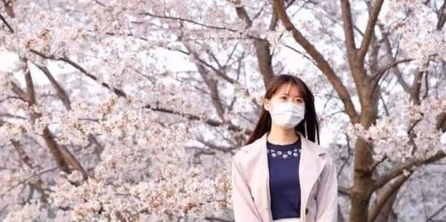 恭喜!TVB知名男星疑默認升級人父,上月突然宣布與日籍女友結婚