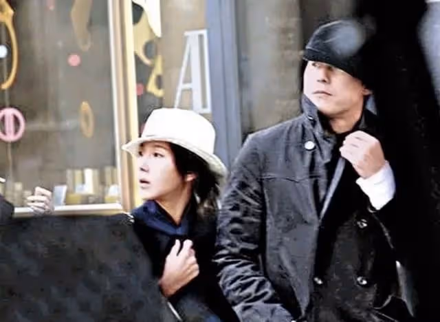 貧民區逆襲影帝鄭雨盛，曾陷入婚外戀糾紛，50歲成大boss仍單身