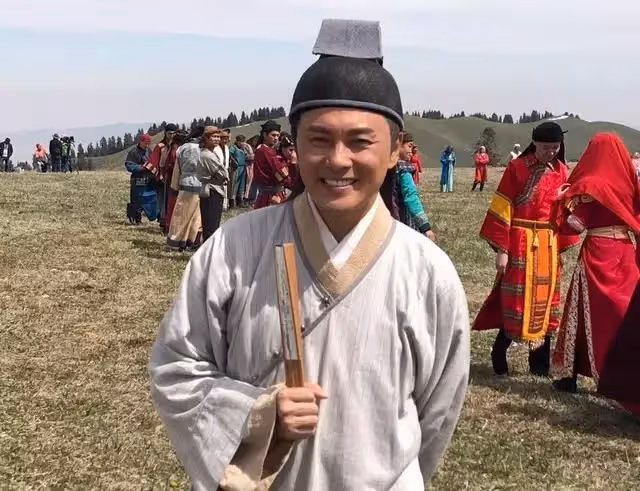 TVB知名凍齡男神全家將移居內地生活,想在大灣區買房