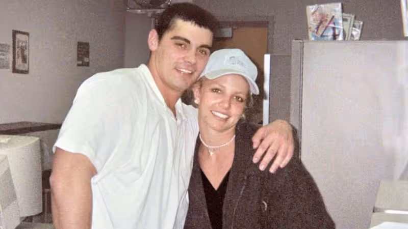 持刀硬闖Britney Spears婚禮入獄　前夫否認4項指控