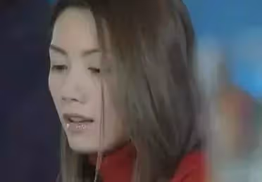 被譽為「台灣最美面孔」的她因為「出軌14次」漸漸被演藝圈舍棄!不要被男人試了又試:越是沒人愛,越要愛自己