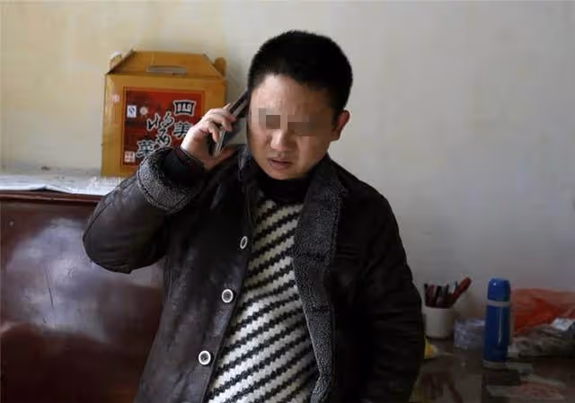 朋友借我6萬後消失不見,5年後他妻子上門找我說還債,我傻了