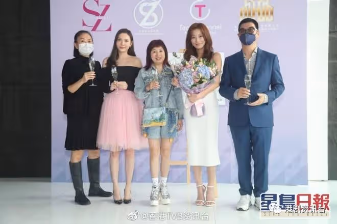 楊柳青簽新公司改名楊梓菁!獲梅小青激贊感動落淚