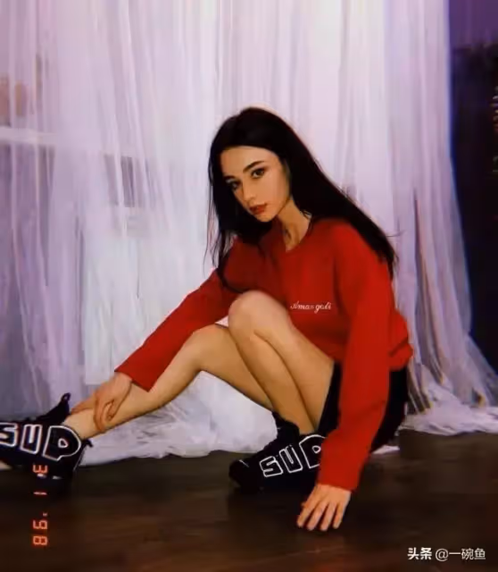俄羅斯金髮碧眼美女,身材高挑擁漫畫大長腿!看完素顏照簡直比昆凌、baby還要正!
