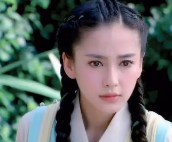 最美古裝妃子!Angelababy「絕美清宮造型」曝光 一轉身「完美精緻側臉」網全戀愛:美到像畫一樣