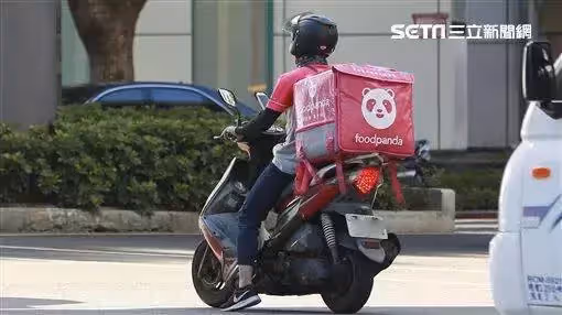 老公懶上班！老婆「挺6個月孕肚跑外送」繳不出房租　回到家「見對方同事心意」理智線秒斷：欠你的嗎？