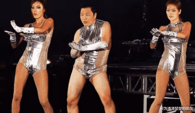 還記那個「騎馬舞」嗎?曾火遍全球的男人,如今落魄到節操碎一地