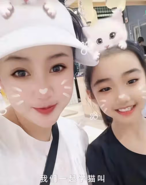 楊樹林老婆胖丫被曝生二胎,抱嬰兒母愛滿滿,出獄後靠賣水果維生
