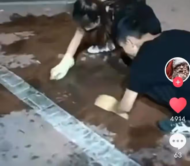 唐山打人事件燒烤店突然搬走，令人震驚，之前採訪需經有關部門